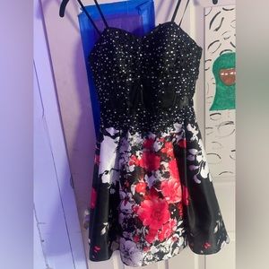 Blondie Nites by Stacy Sklar Strapless Dress